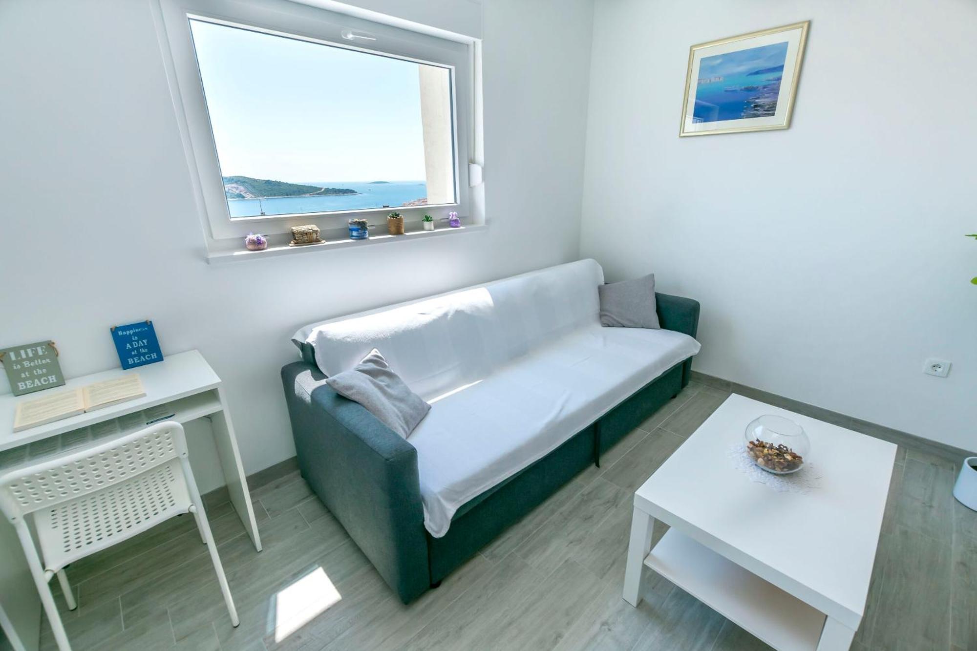 Apartments Tonka Примоштен Номер фото
