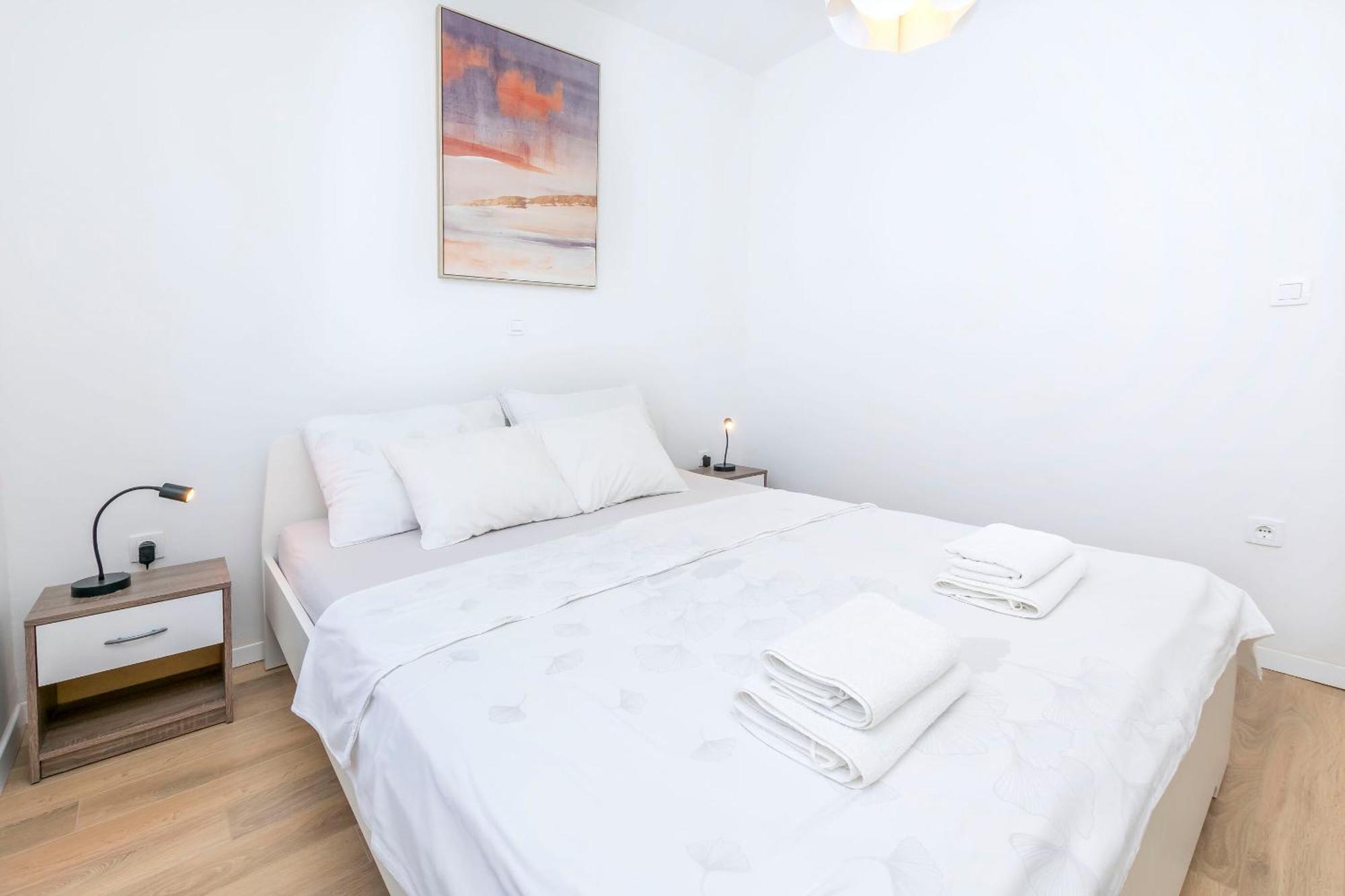Apartments Tonka Примоштен Номер фото