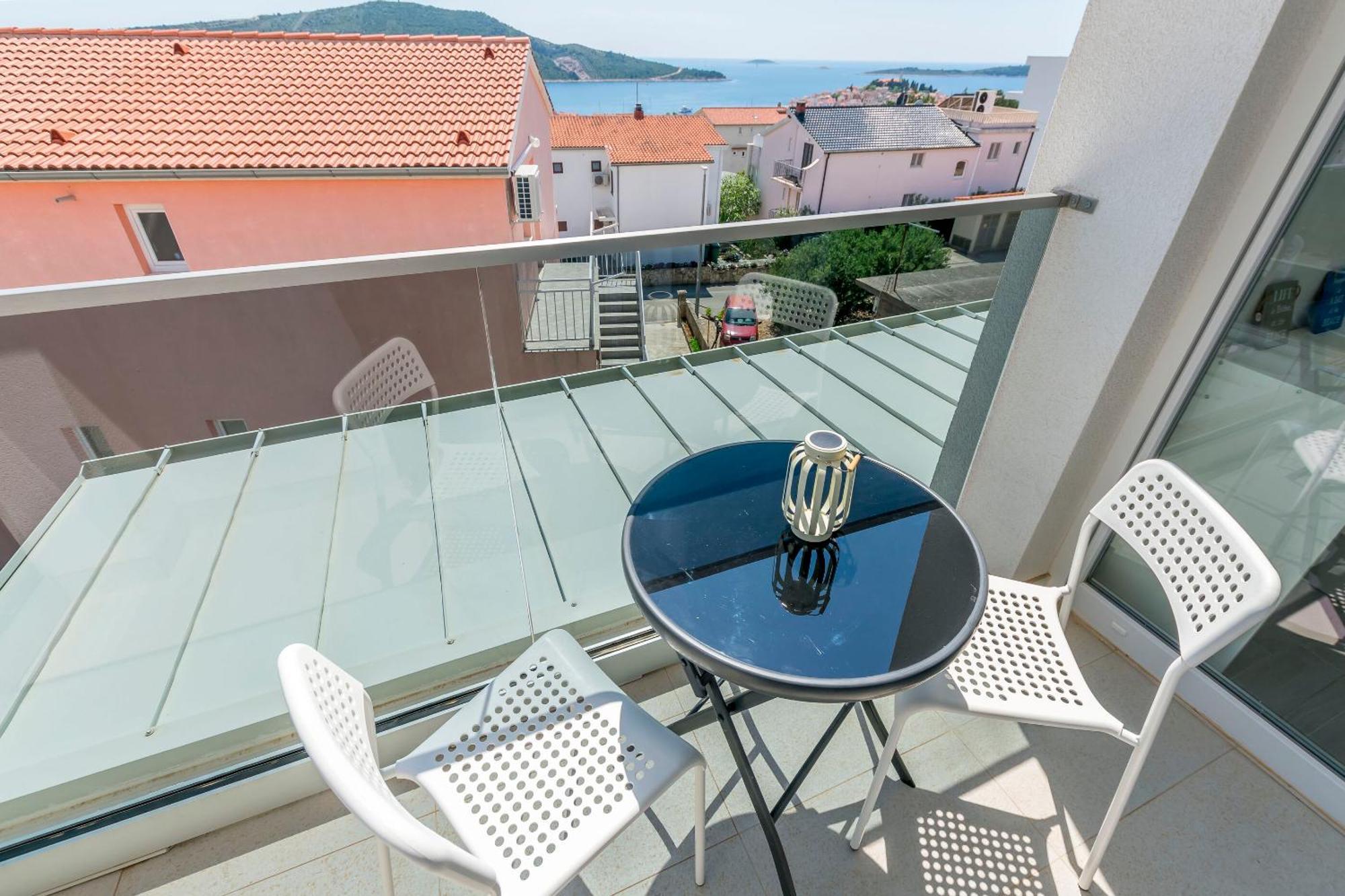 Apartments Tonka Примоштен Номер фото